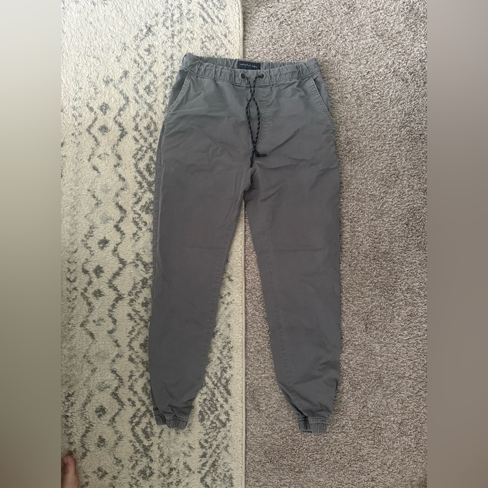 American Eagle Men's Gray Jogger Pants